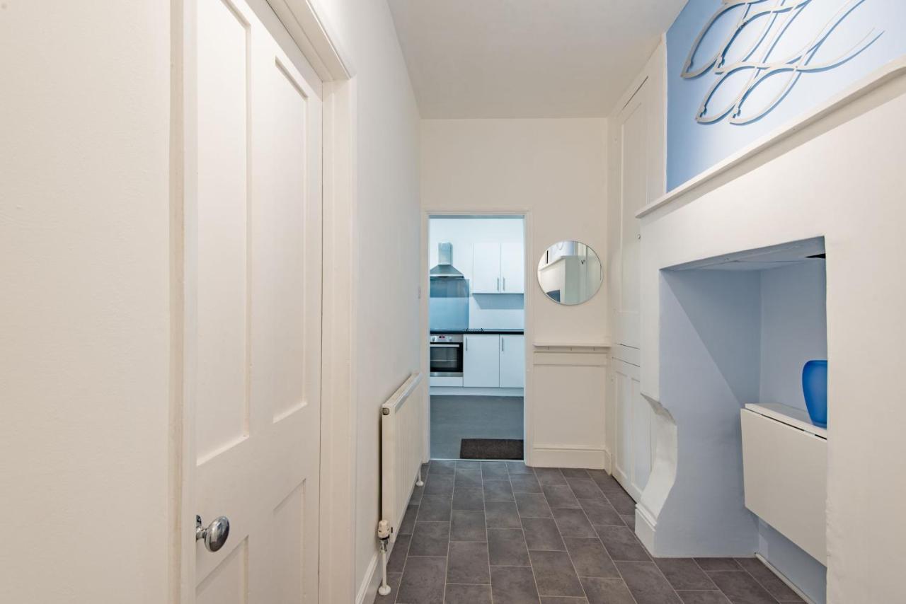 Southbeach By Bloom Stays Hythe  Exterior photo