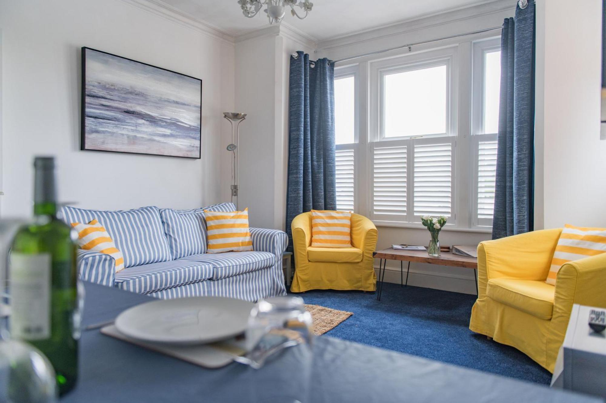 Southbeach By Bloom Stays Hythe  Exterior photo