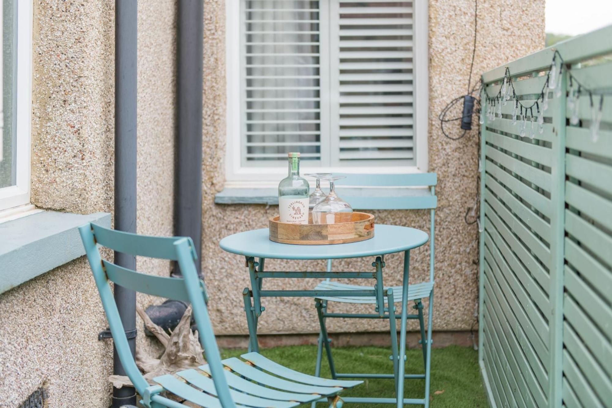 Southbeach By Bloom Stays Hythe  Exterior photo